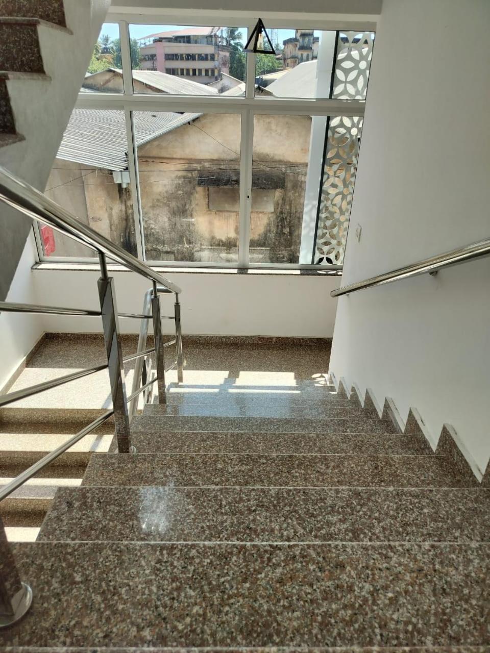 Classic Comfort Lodge Mangalore Exterior photo